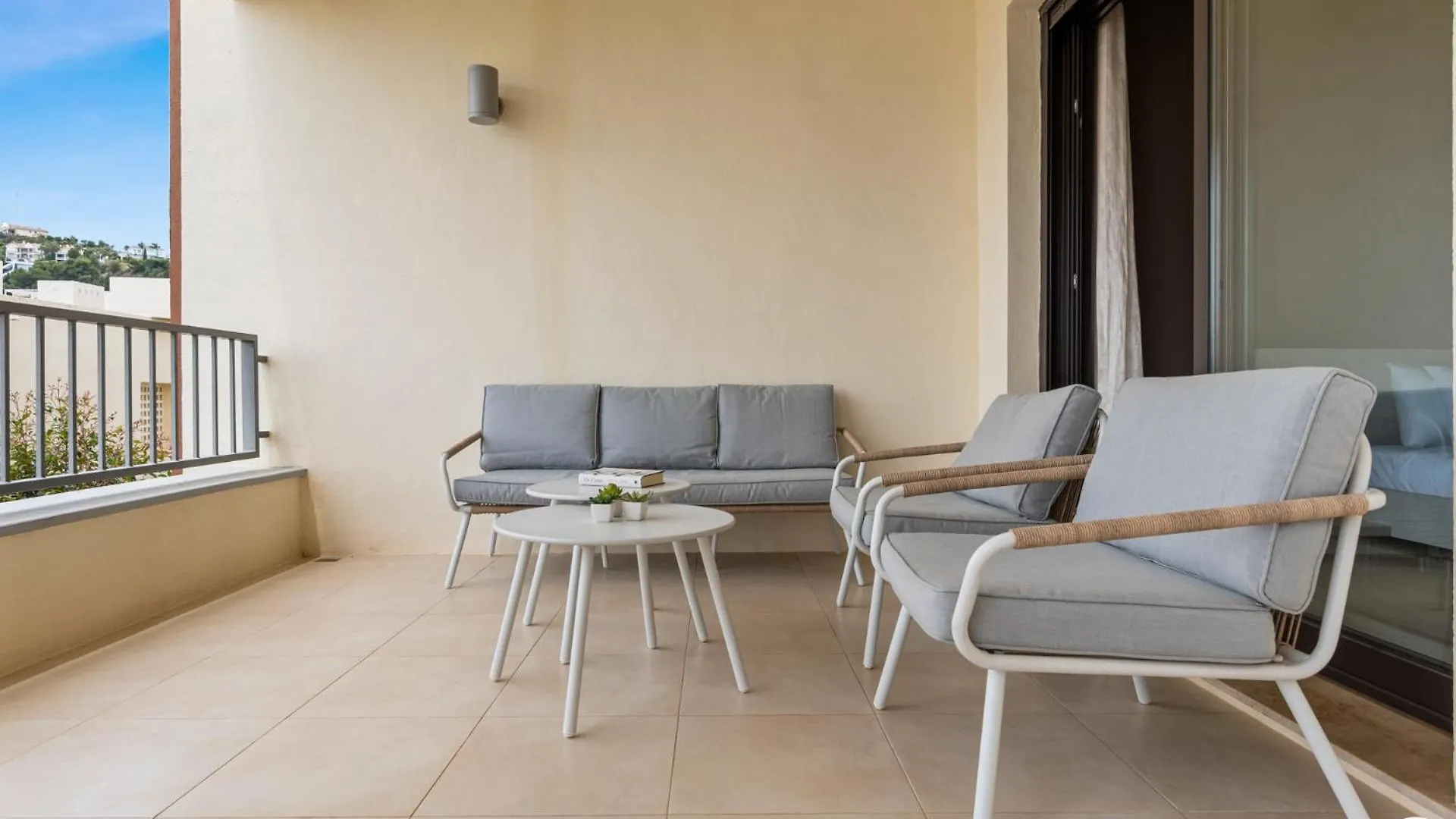 Vivi Homes - Elisa Marbella