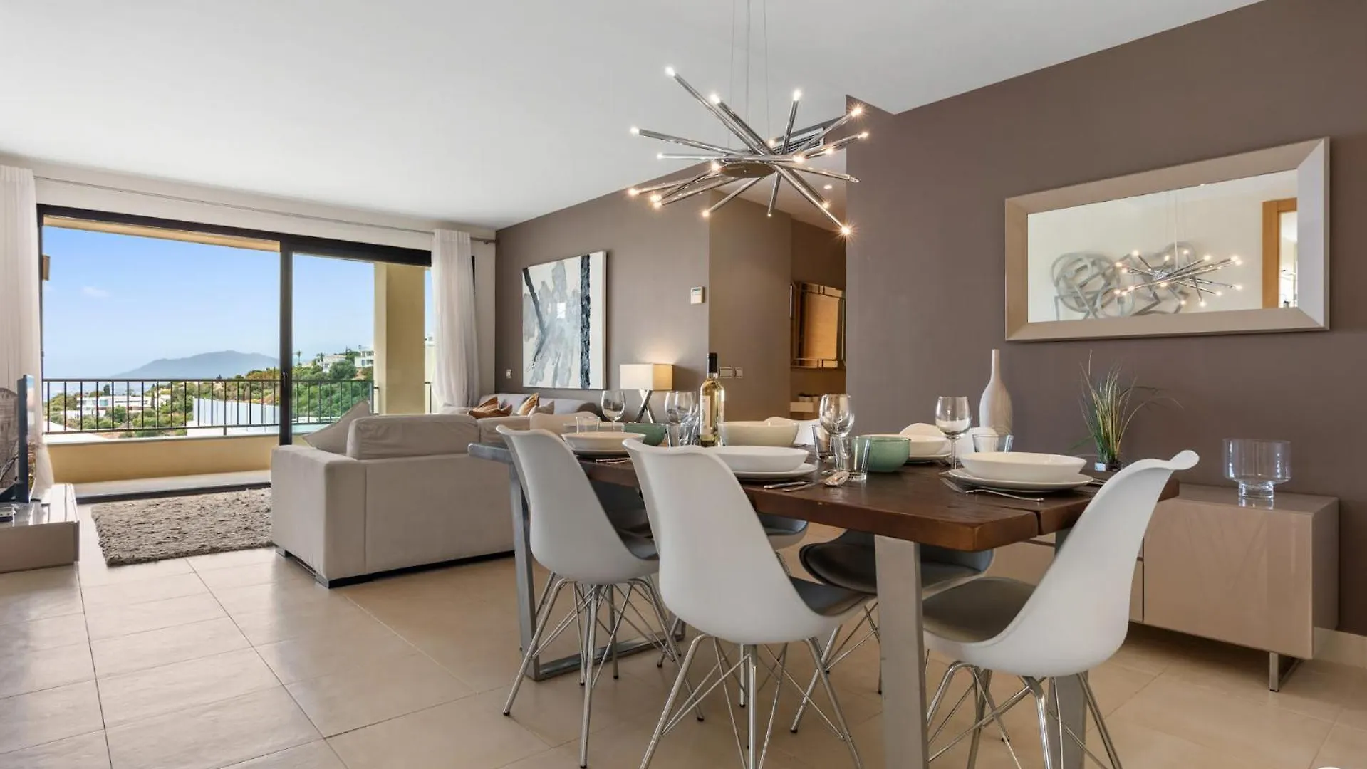 Vivi Homes - Elisa Marbella Apartment
